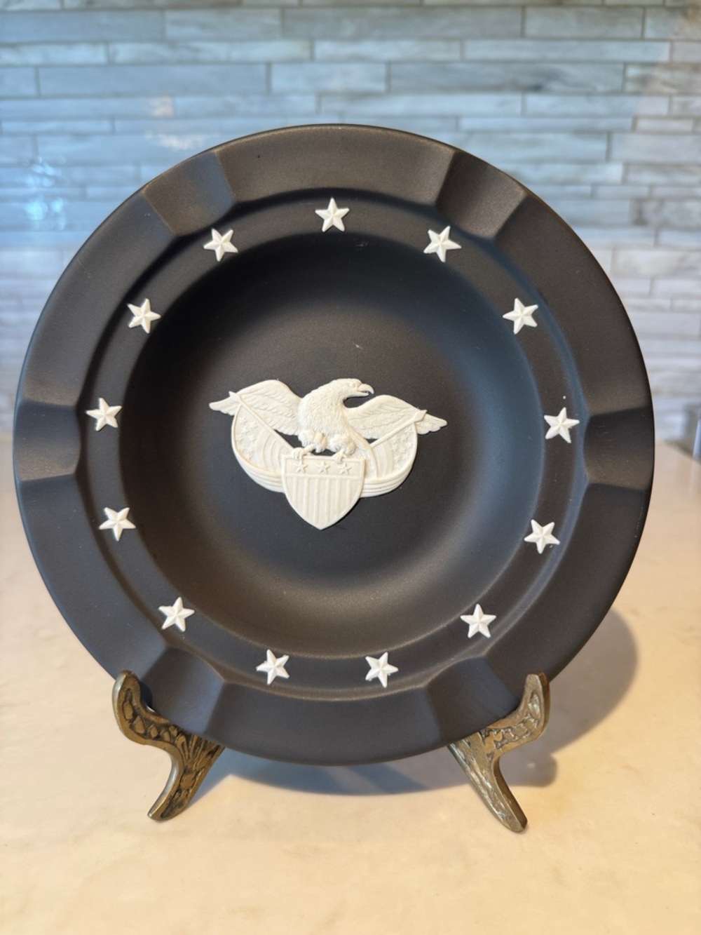 Vintage Wedgwood Black Jasperware Patriotic Eagle Ashtray